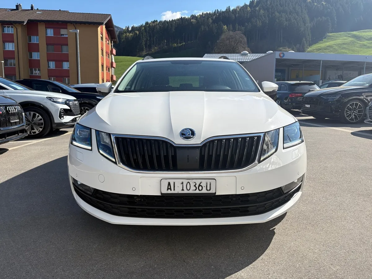 SKODA Octavia2.0TDI 4x4 — zdjęcie 2