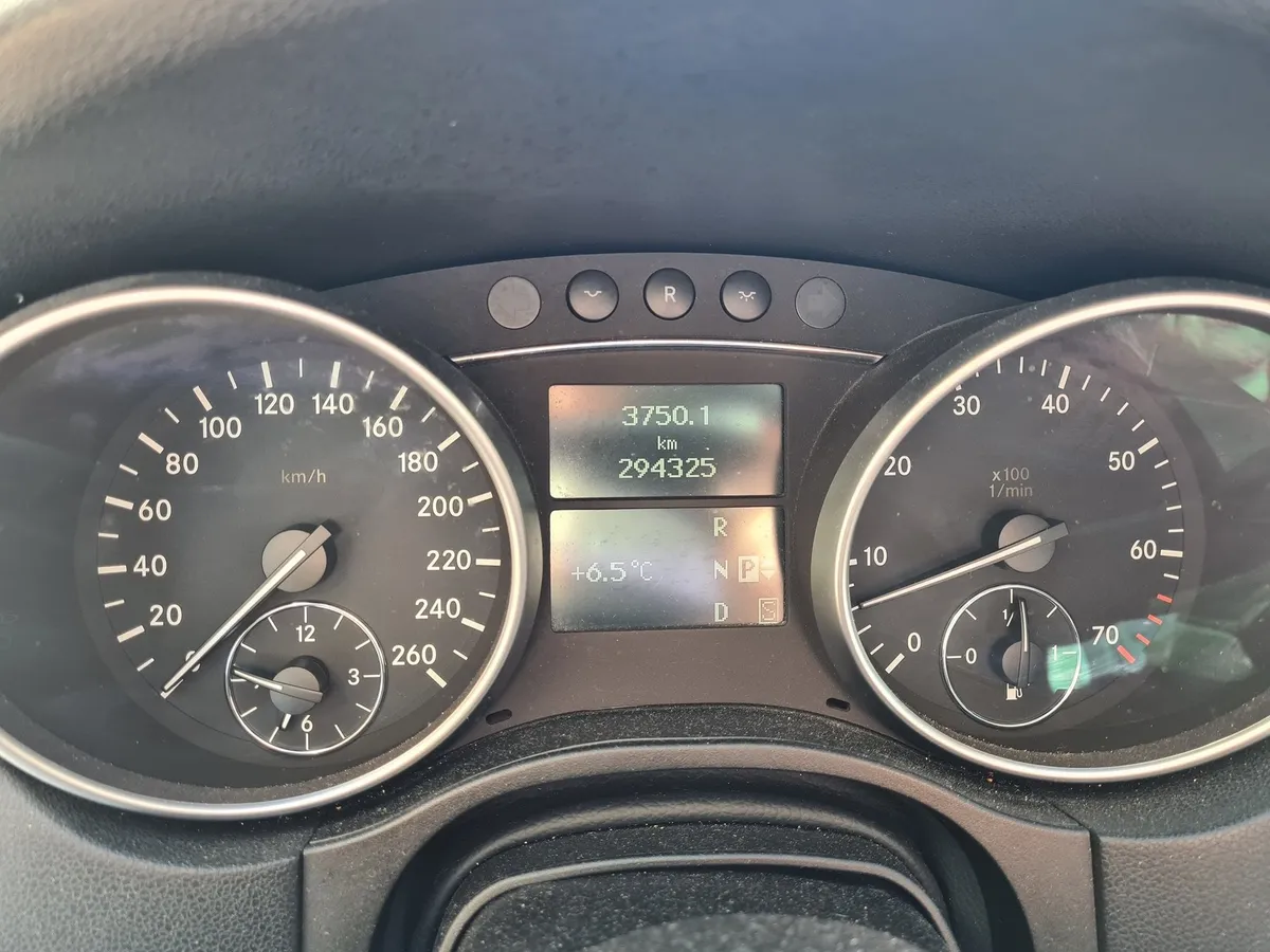 MERCEDES-BENZ ML 350 — zdjęcie 14