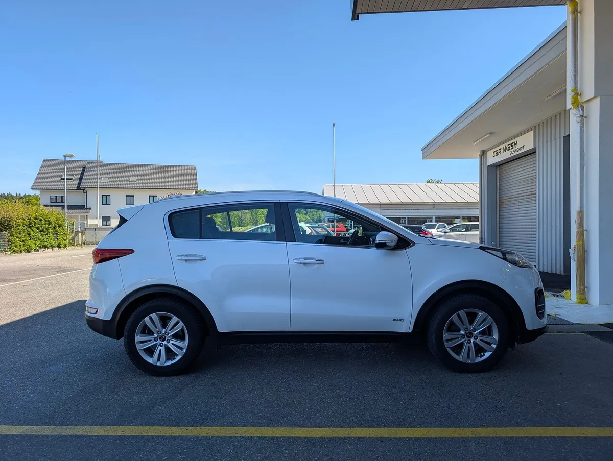KIA Sportage 2.0D AT Trend — zdjęcie 8