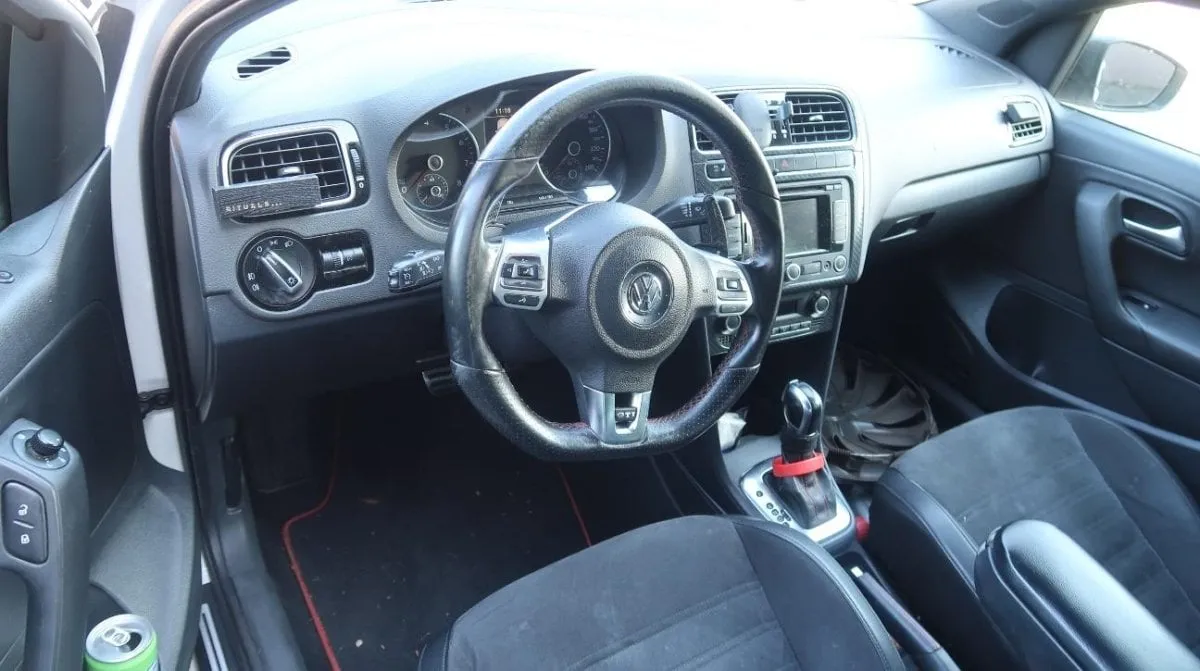 VW Polo 1.4 TSI GTI CarbonEd, 180 HP — zdjęcie 6