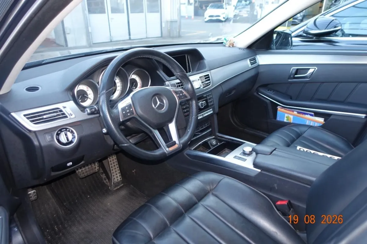 Mercedes-Benz E-Klasse E 250 CDI 4MATIC, 204 PS — zdjęcie 6