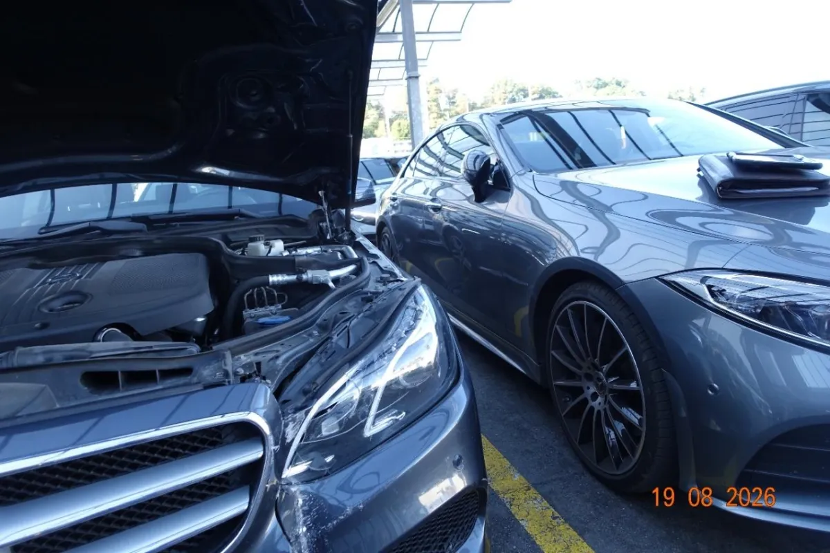 Mercedes-Benz E-Klasse E 250 CDI 4MATIC, 204 PS — zdjęcie 15