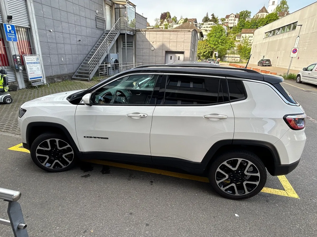 JEEP Compass 1.4 — zdjęcie 2