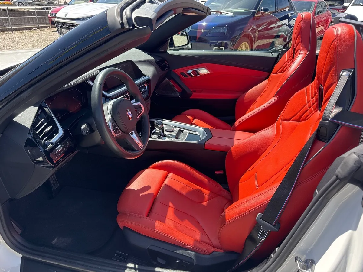 BMW Z4 sDrive20i — zdjęcie 11