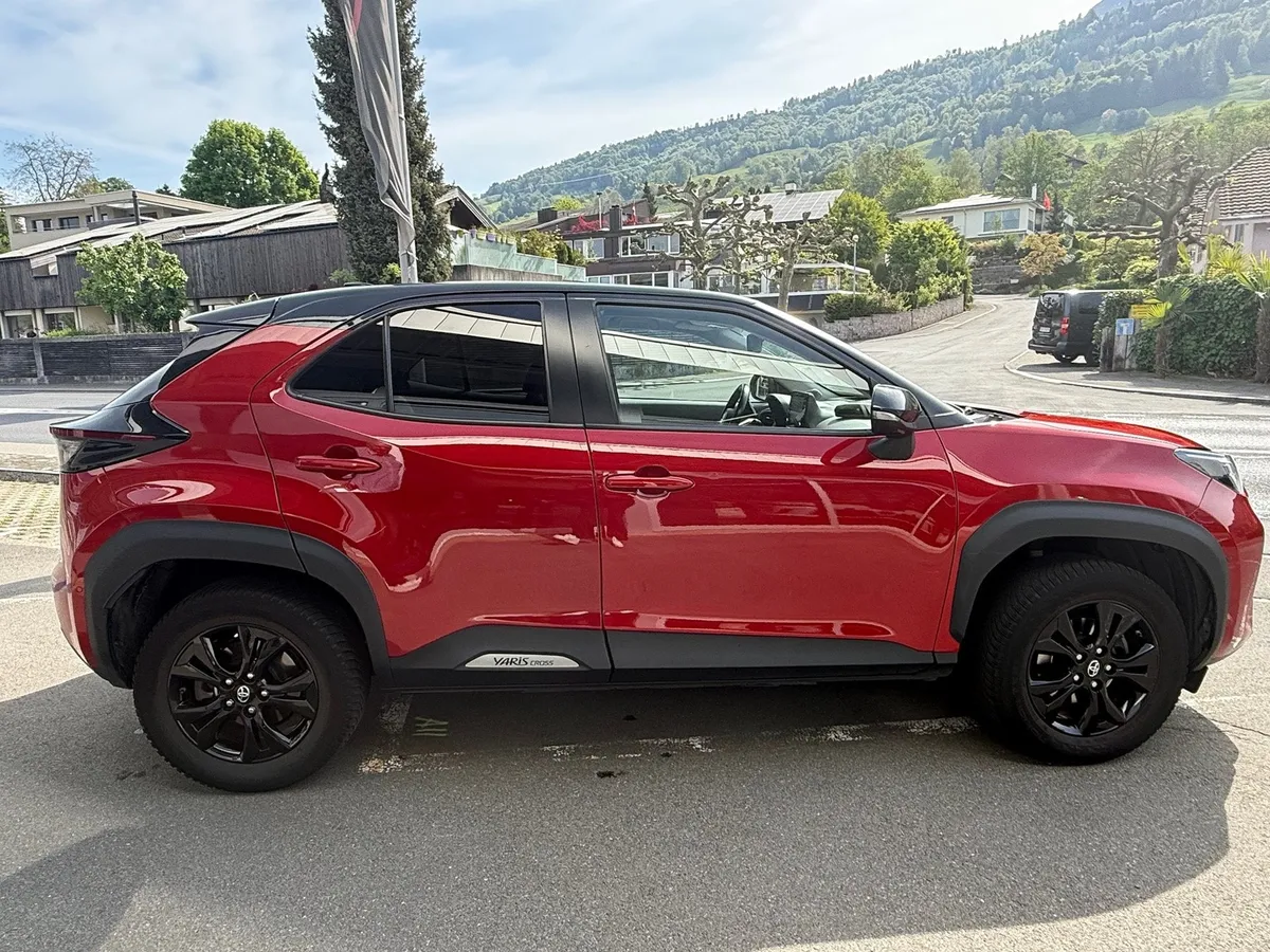 TOYOTA Yaris Cross HSD