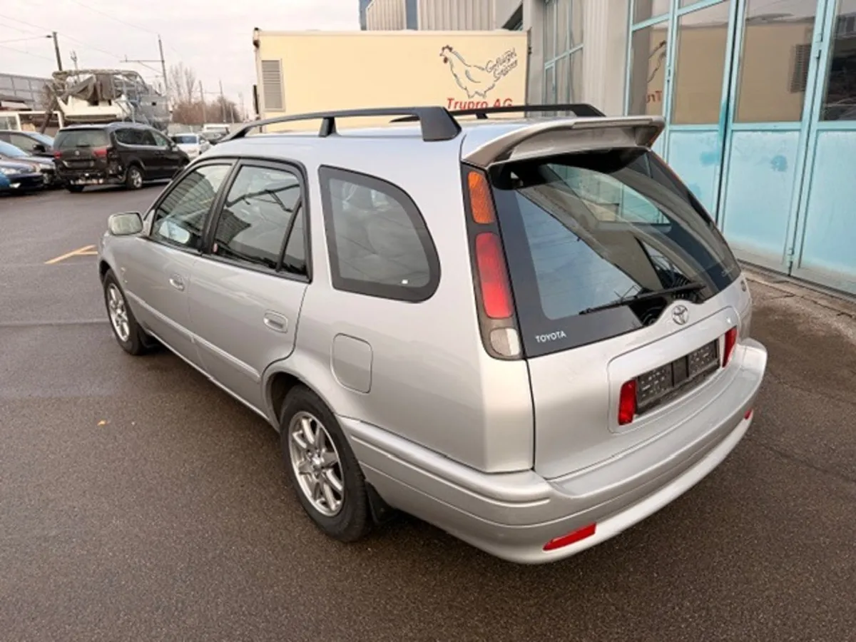TOYOTA Corolla 1600 WG — zdjęcie 7