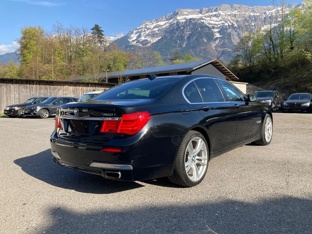BMW 750l XDrive — zdjęcie 7