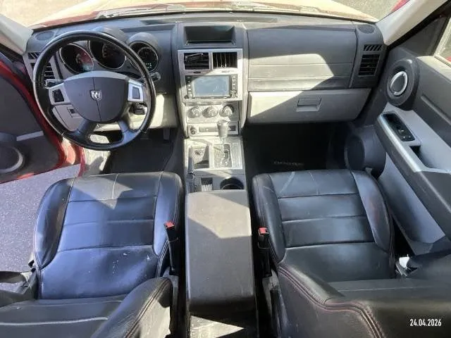 Dodge Nitro SXT 2.8, 177 HP — zdjęcie 6