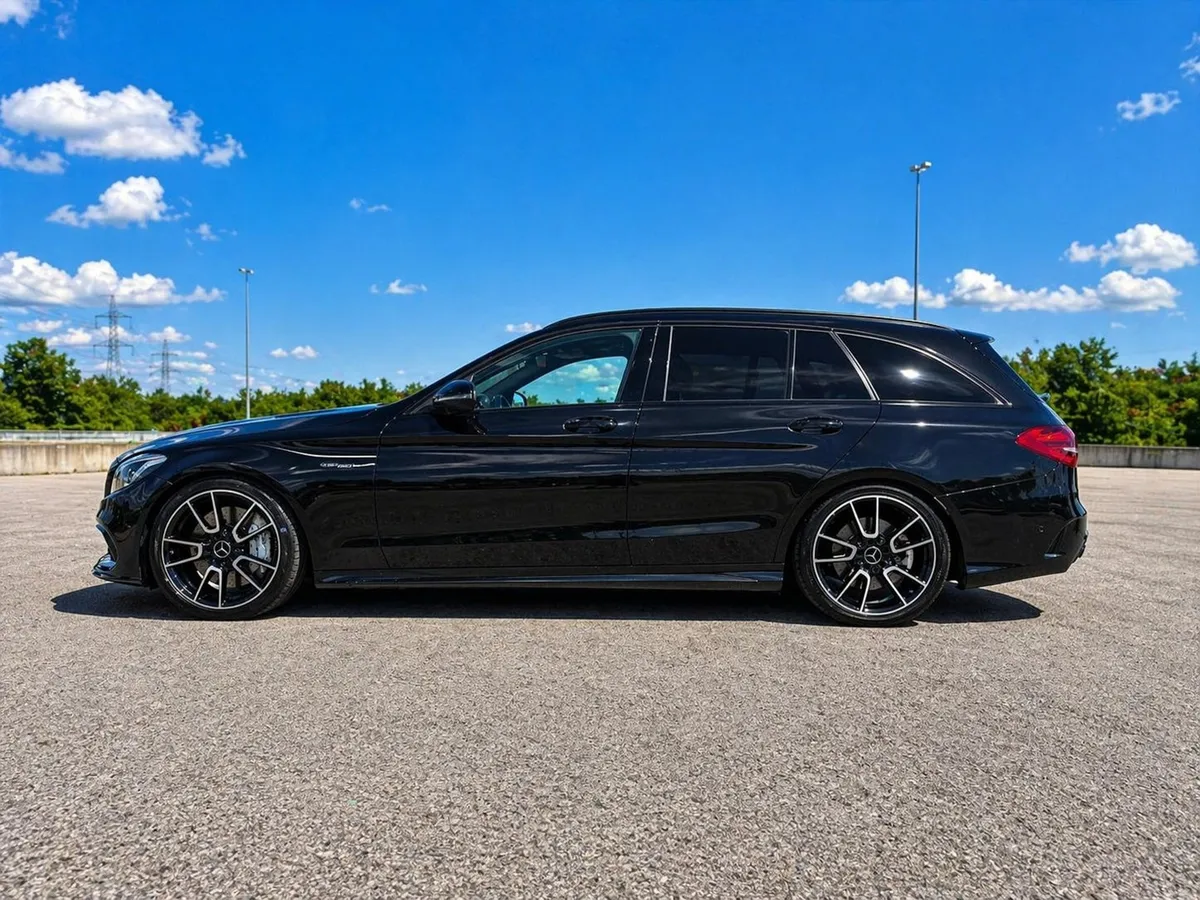MERCEDES-BENZ AMG C 43 — zdjęcie 4