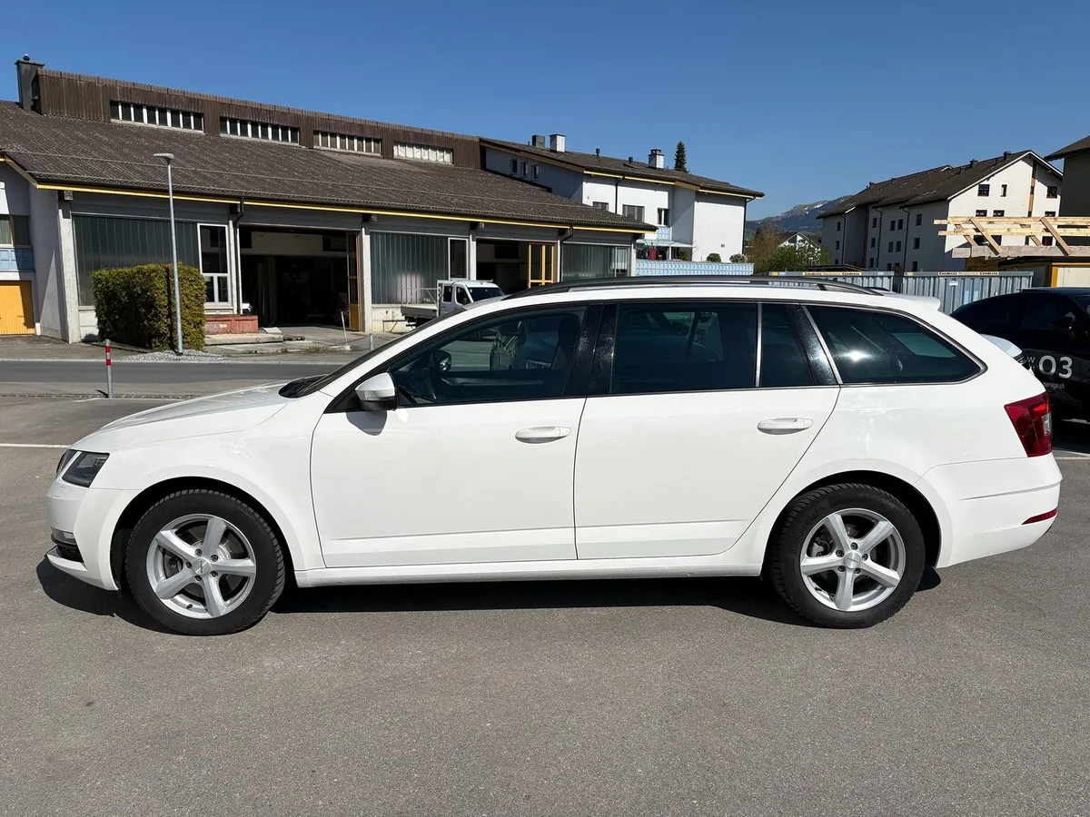 SKODA Octavia2.0TDI 4x4 — zdjęcie 3