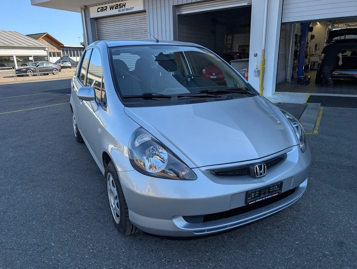 HONDA Jazz 1.4 ES MT — zdjęcie 8