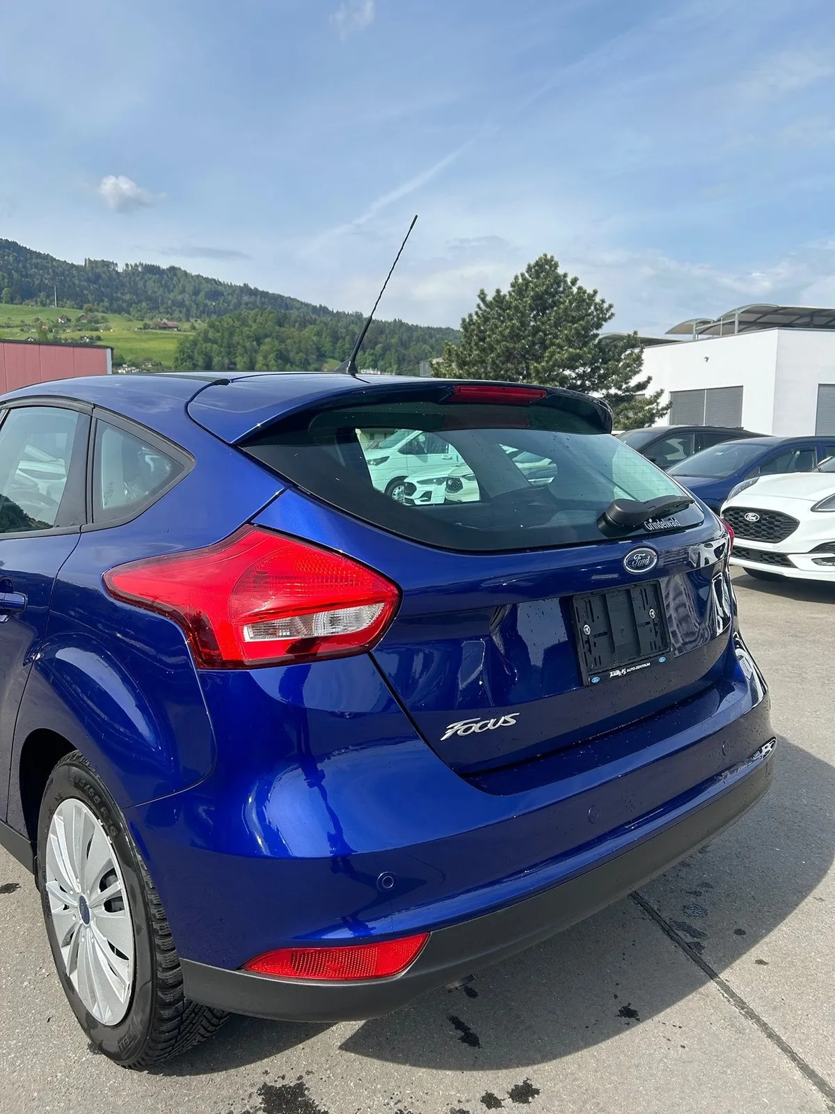 FORD Focus 1.5 TDCi — zdjęcie 9