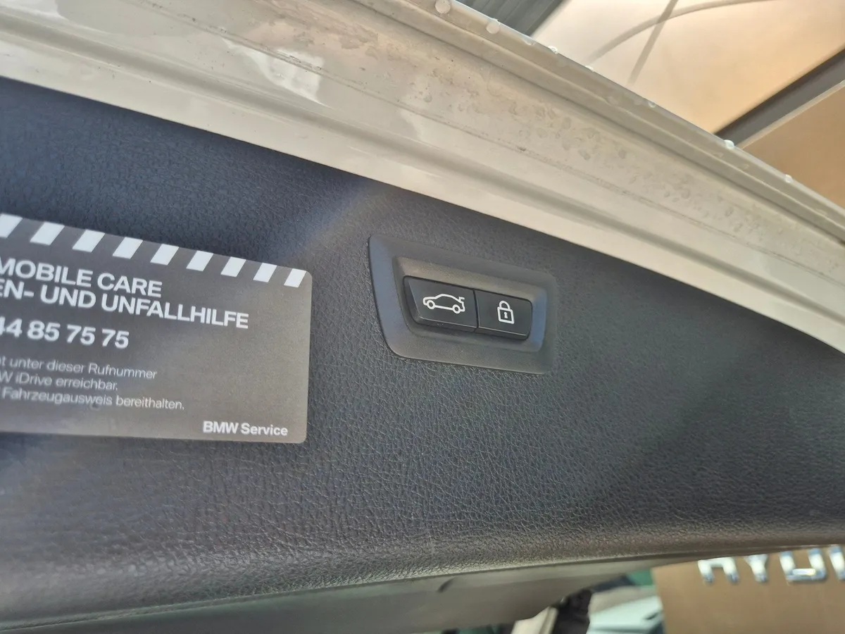 BMW 335i xDrive — zdjęcie 13