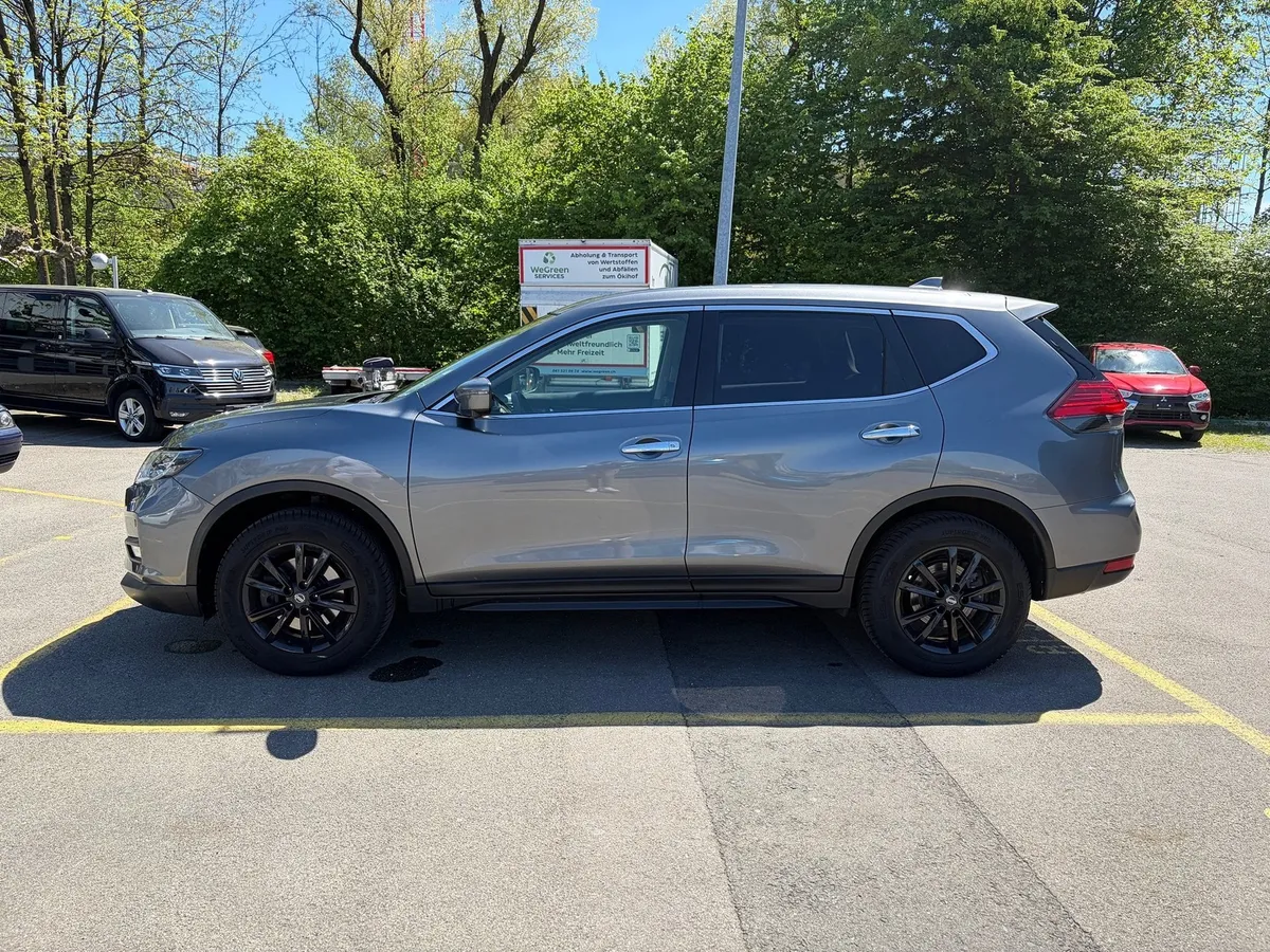 NISSAN X-Trail — zdjęcie 2