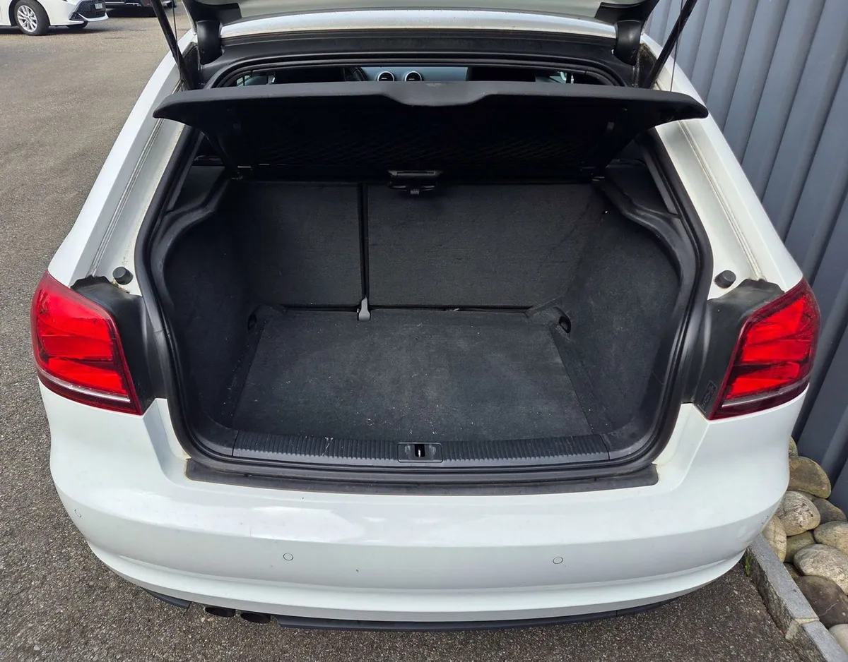 AUDI A3 1.8 TFSI 3T — zdjęcie 10