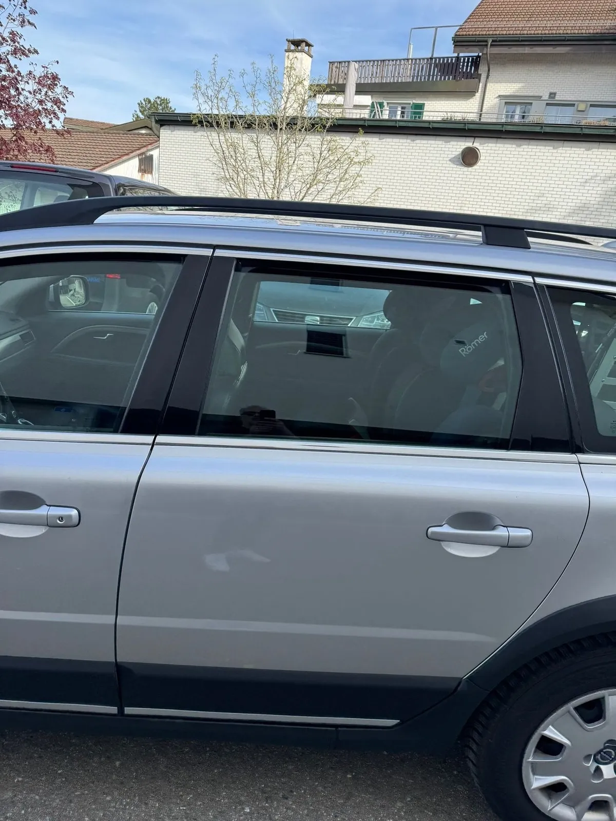 VOLVO XC70 — zdjęcie 10
