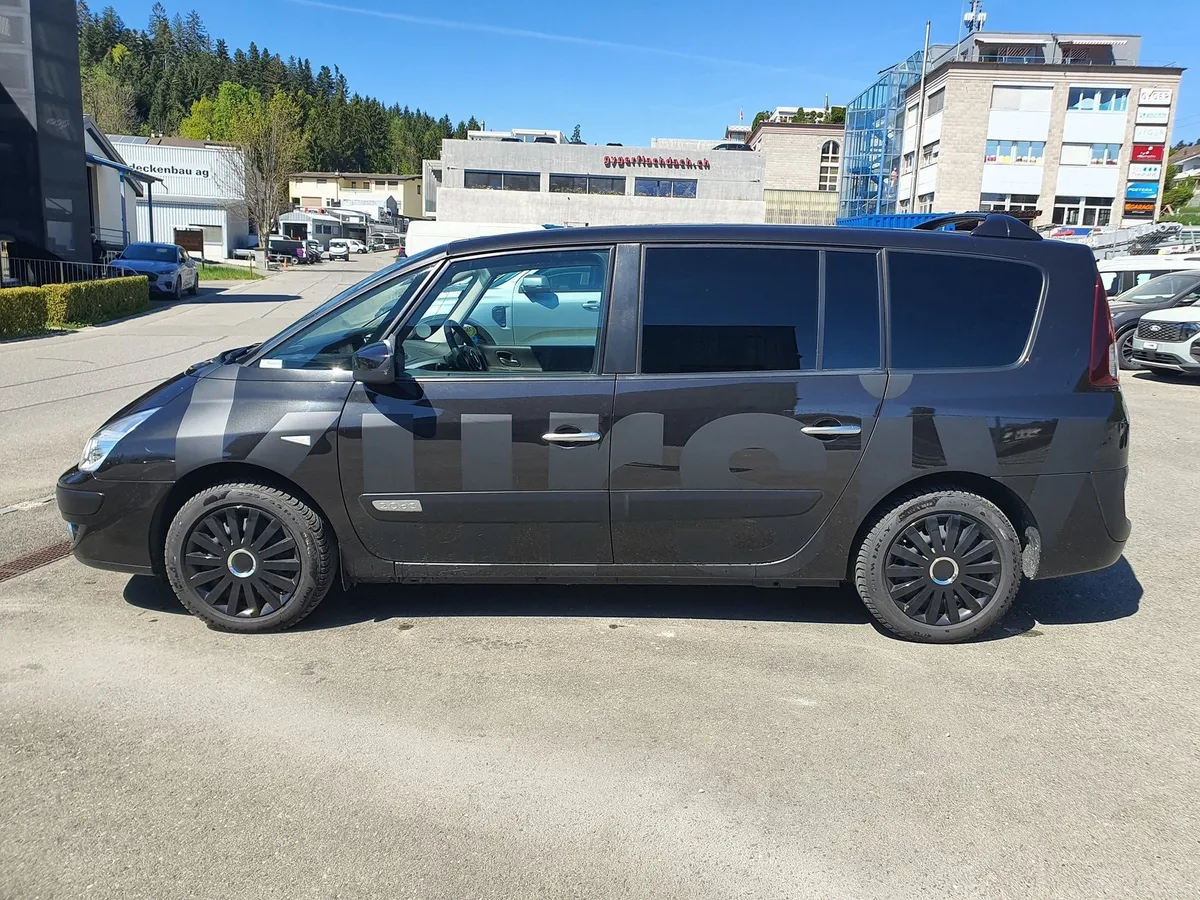 RENAULT Espace 2.0 dCi150 — zdjęcie 9