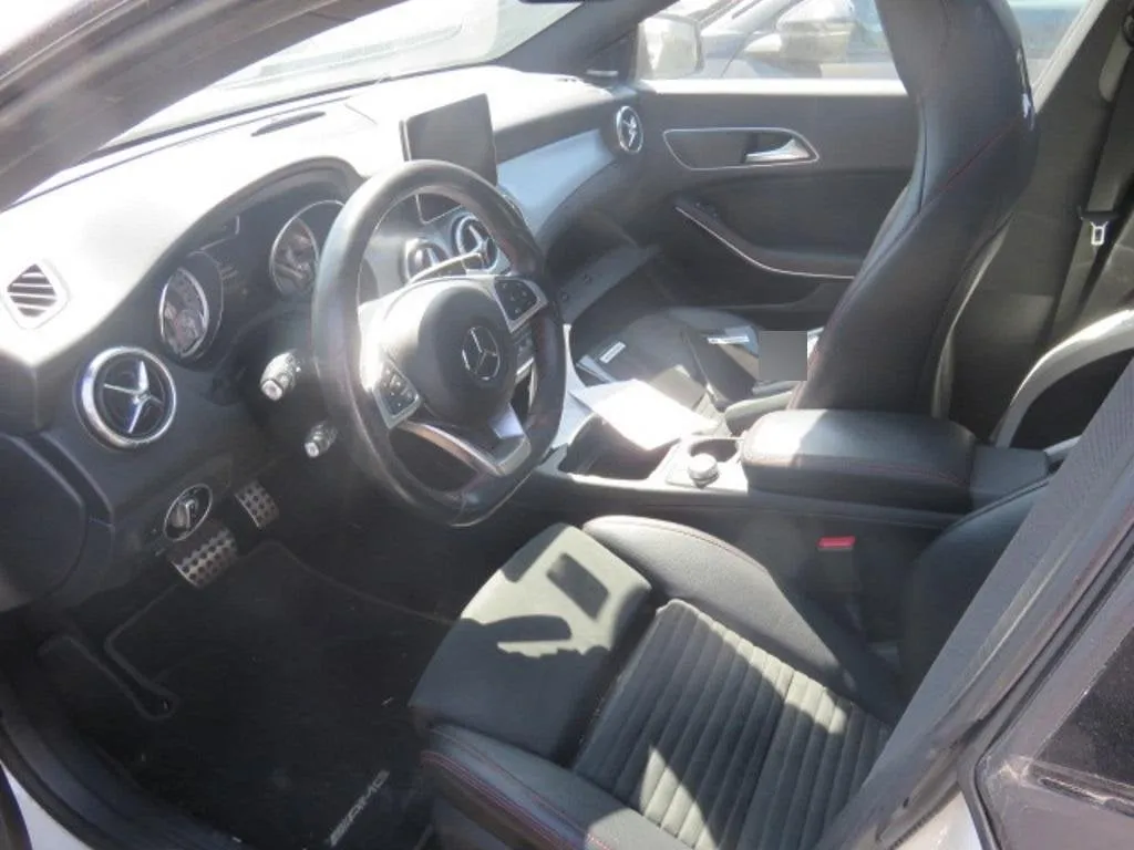 MERCEDES-BENZ CLA 200 CDI AMG Line, 136 HP — zdjęcie 6