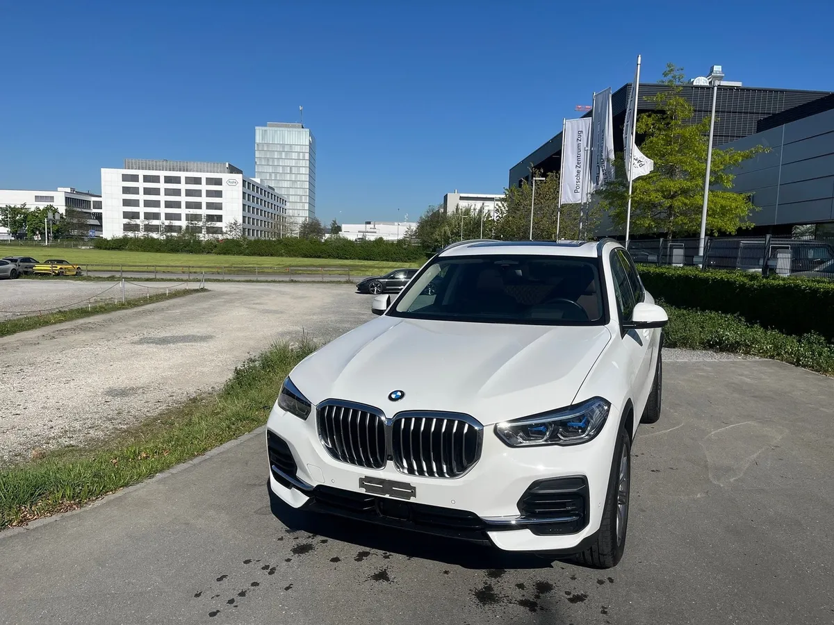 BMW X5 xDrive40d — zdjęcie 2