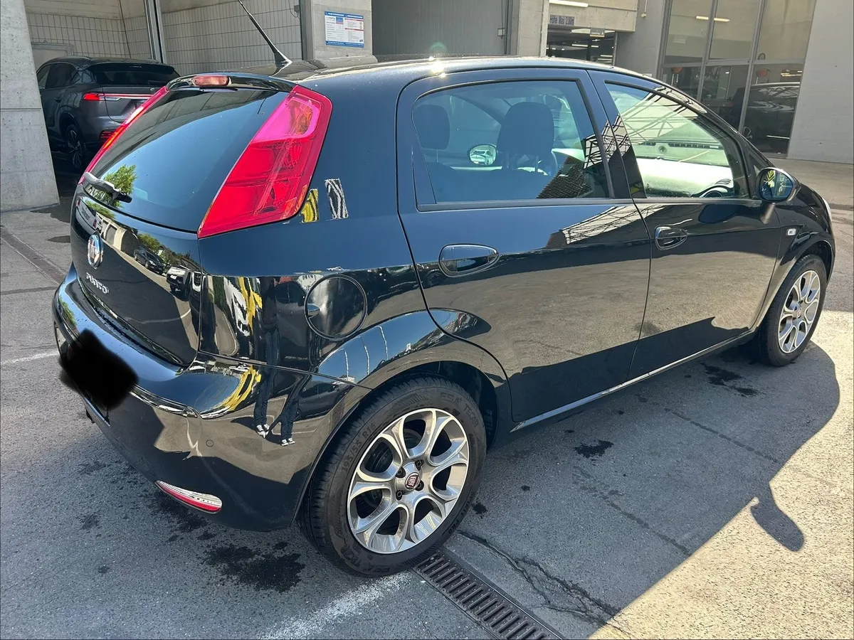 FIAT Punto 1.2 8V — zdjęcie 6