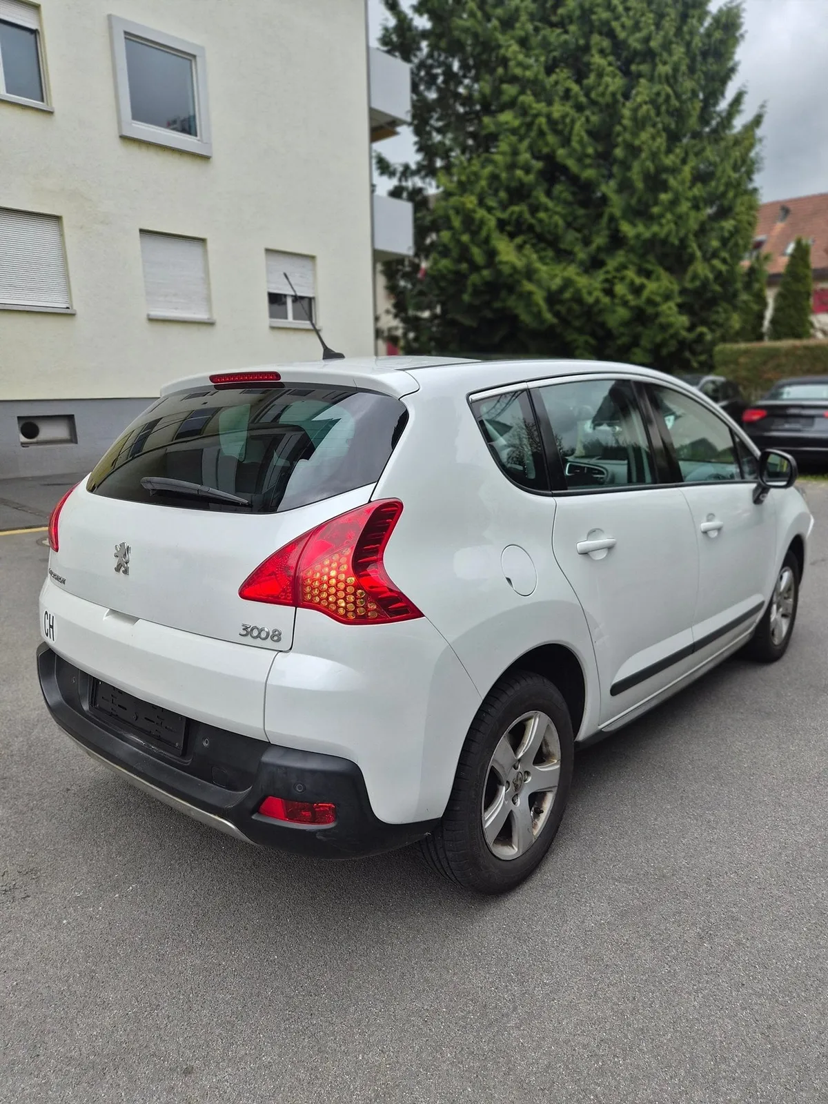 PEUGEOT 3008 — zdjęcie 9