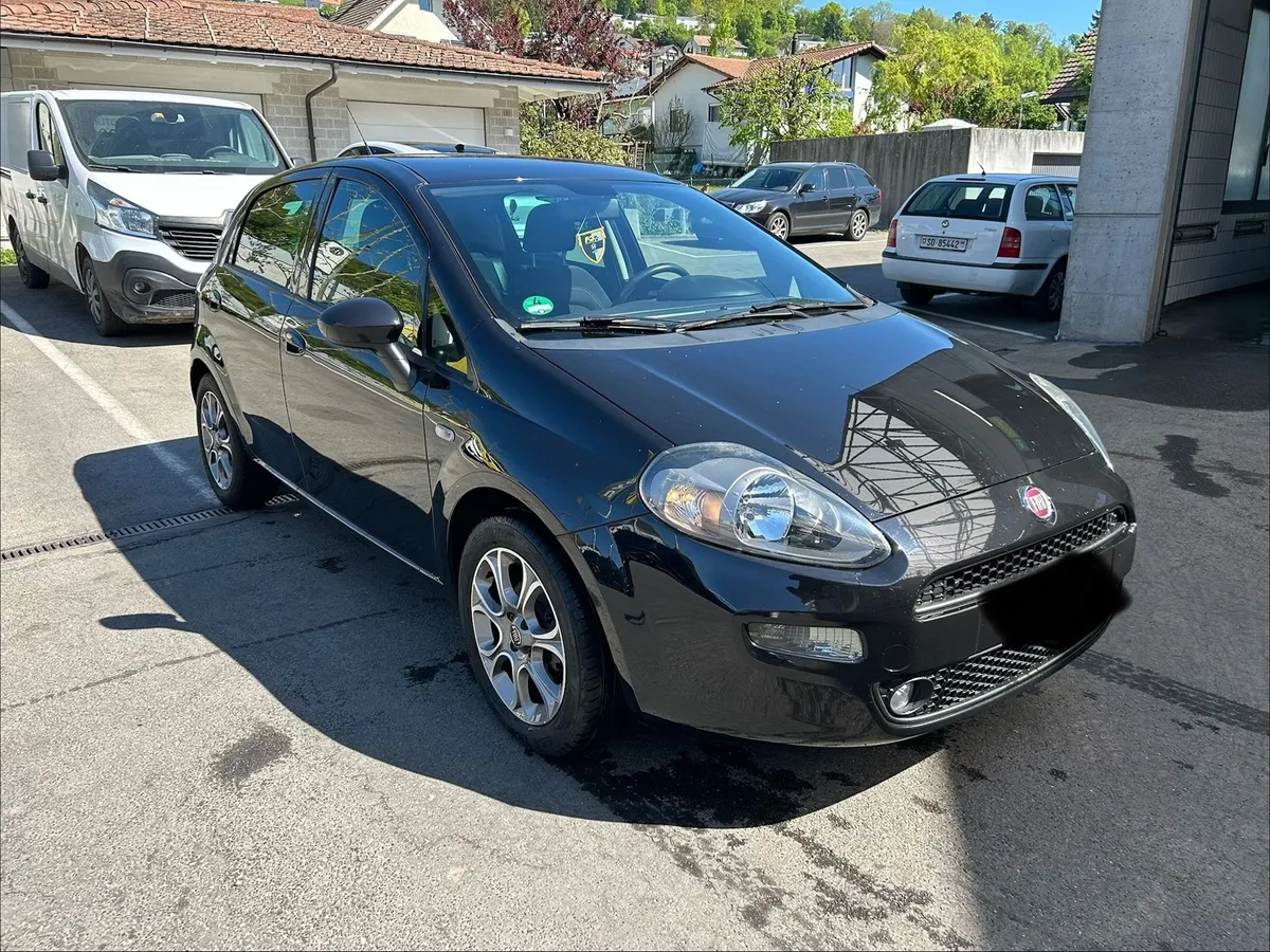 FIAT Punto 1.2 8V — zdjęcie 8