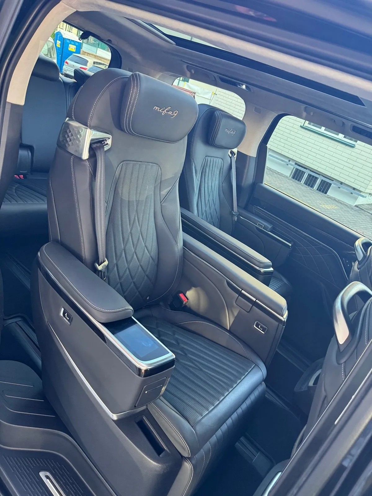 MAXUS MIFA 9 Premium 7Plätzer NP 79‘900 — zdjęcie 13