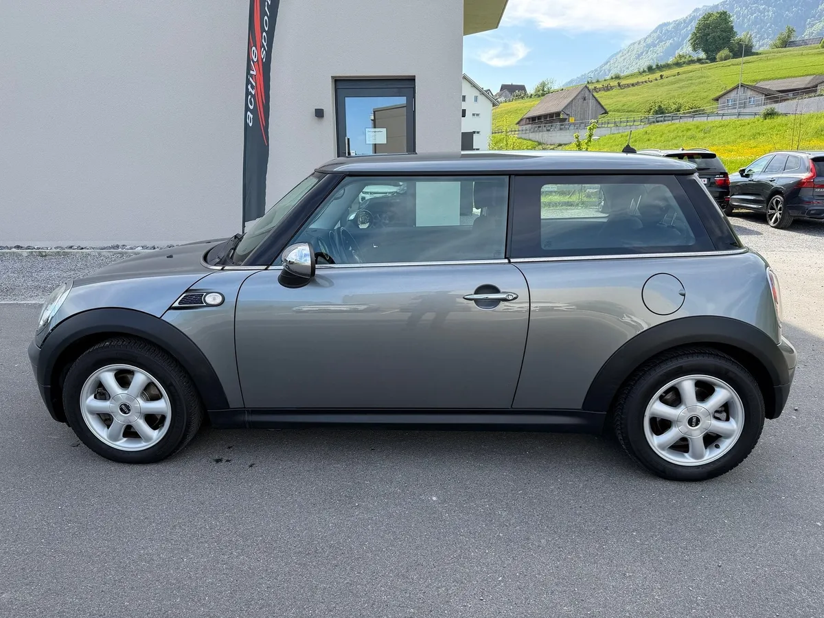MINI ONE — zdjęcie 2