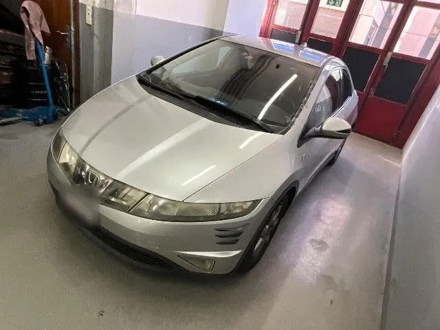 Honda  Civic 1.8i , 140 HP — zdjęcie 2