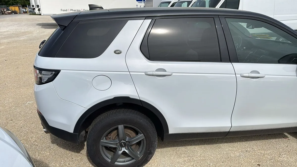 LAND ROVER DiscoverySp.TD4 — zdjęcie 6