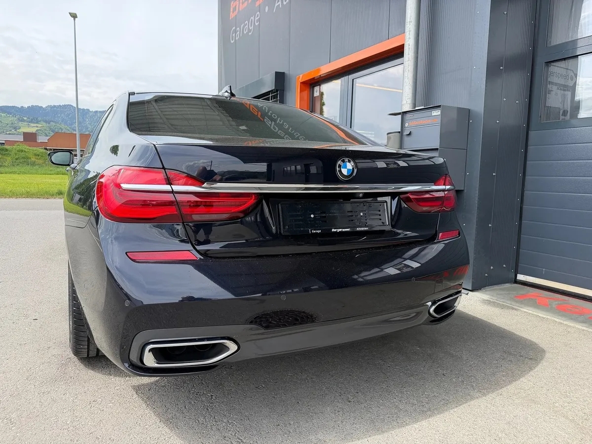 BMW 750Li xDrive — zdjęcie 7