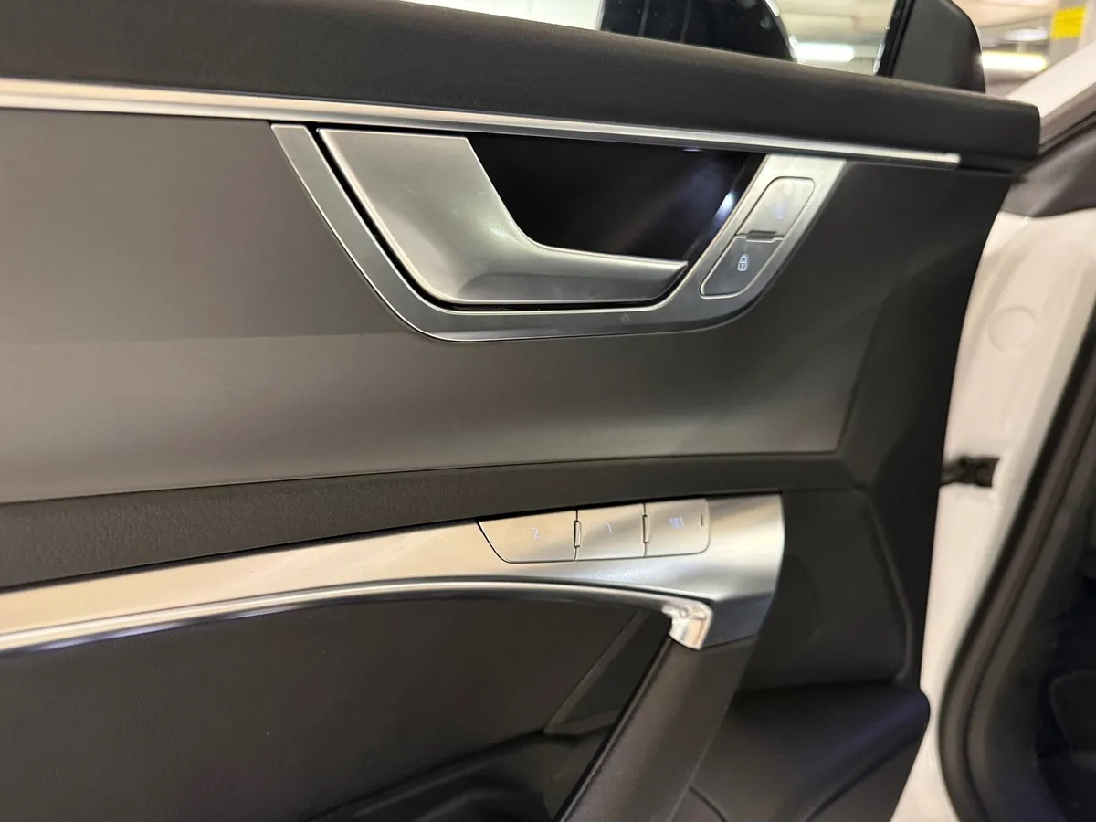 AUDI A7 Sportback — zdjęcie 14