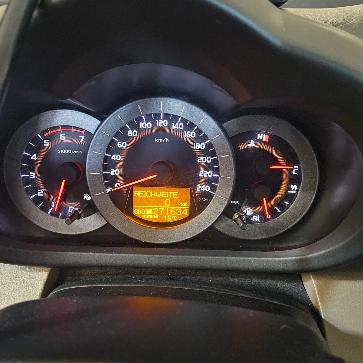 TOYOTA RAV4 2.2 D4D CP — zdjęcie 11
