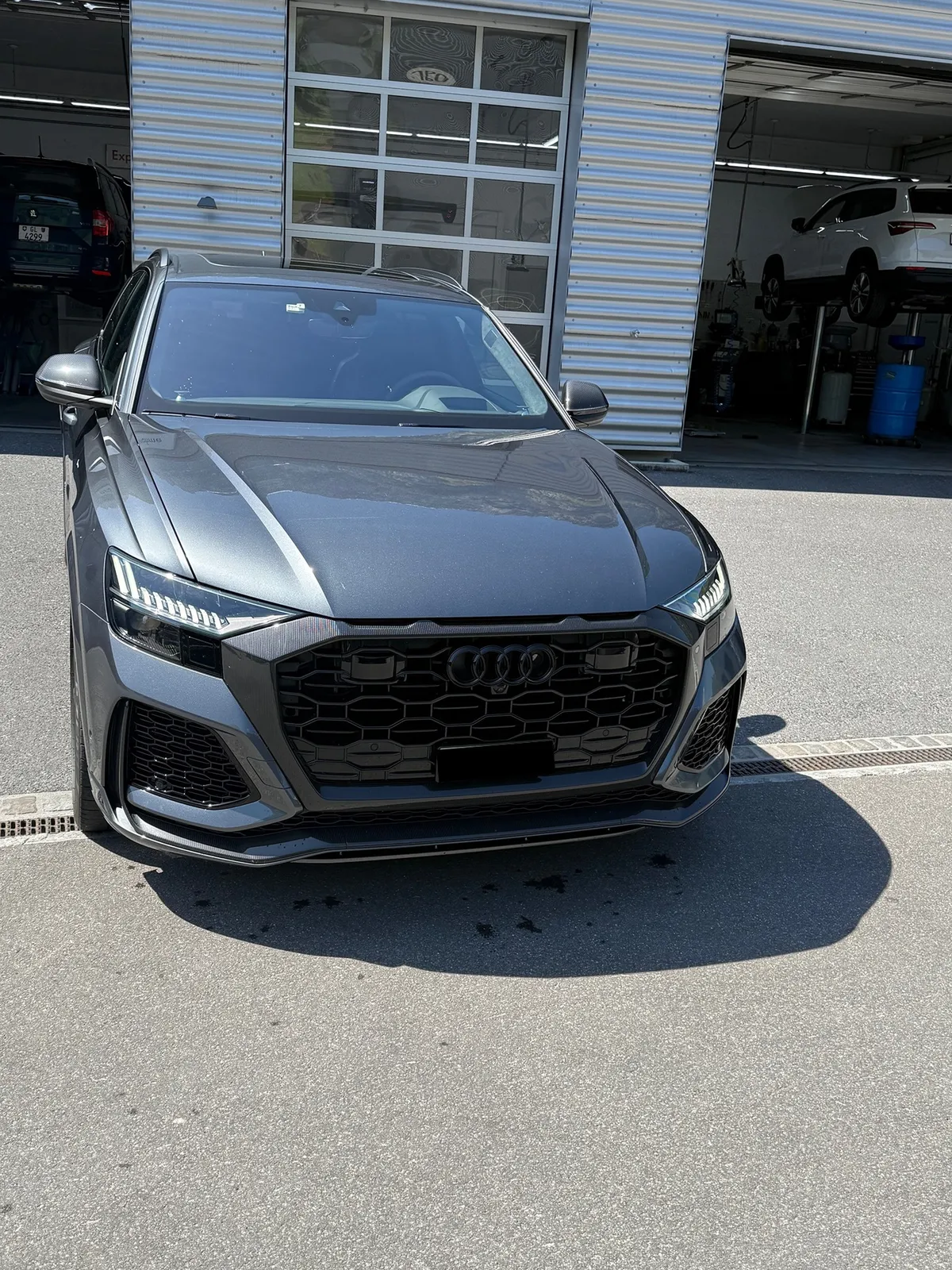 AUDI RS Q8 — zdjęcie 8