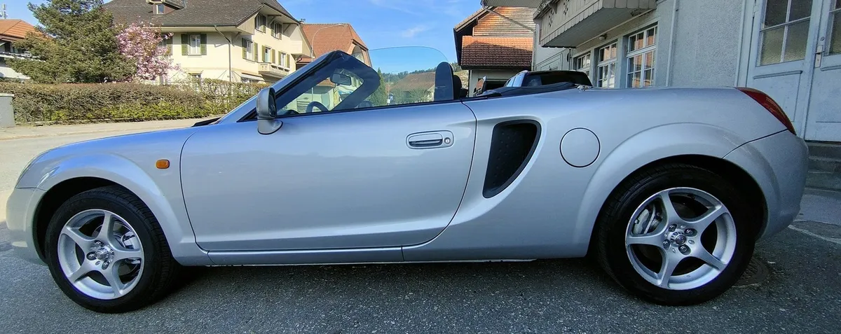 TOYOTA MR2 — zdjęcie 8