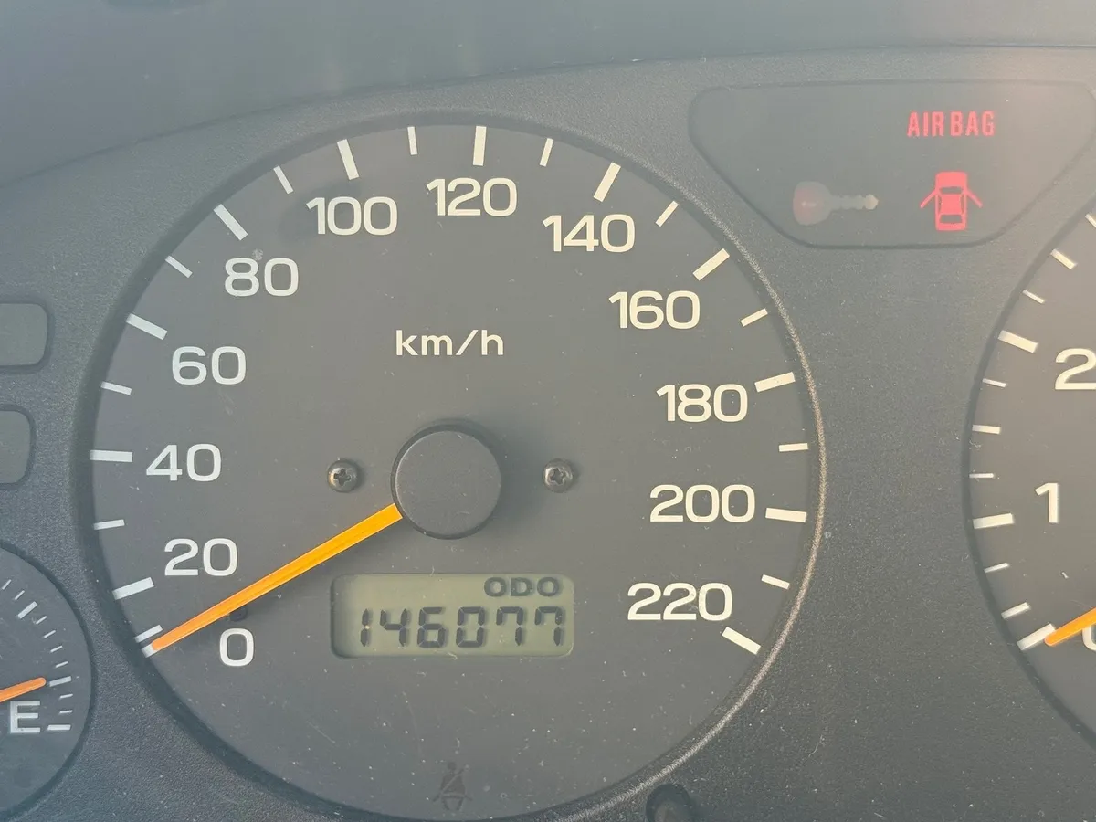 SUBARU FORESTER 2.0 4WD — zdjęcie 6