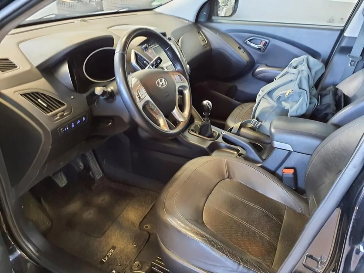 HYUNDAI IX35 — zdjęcie 3