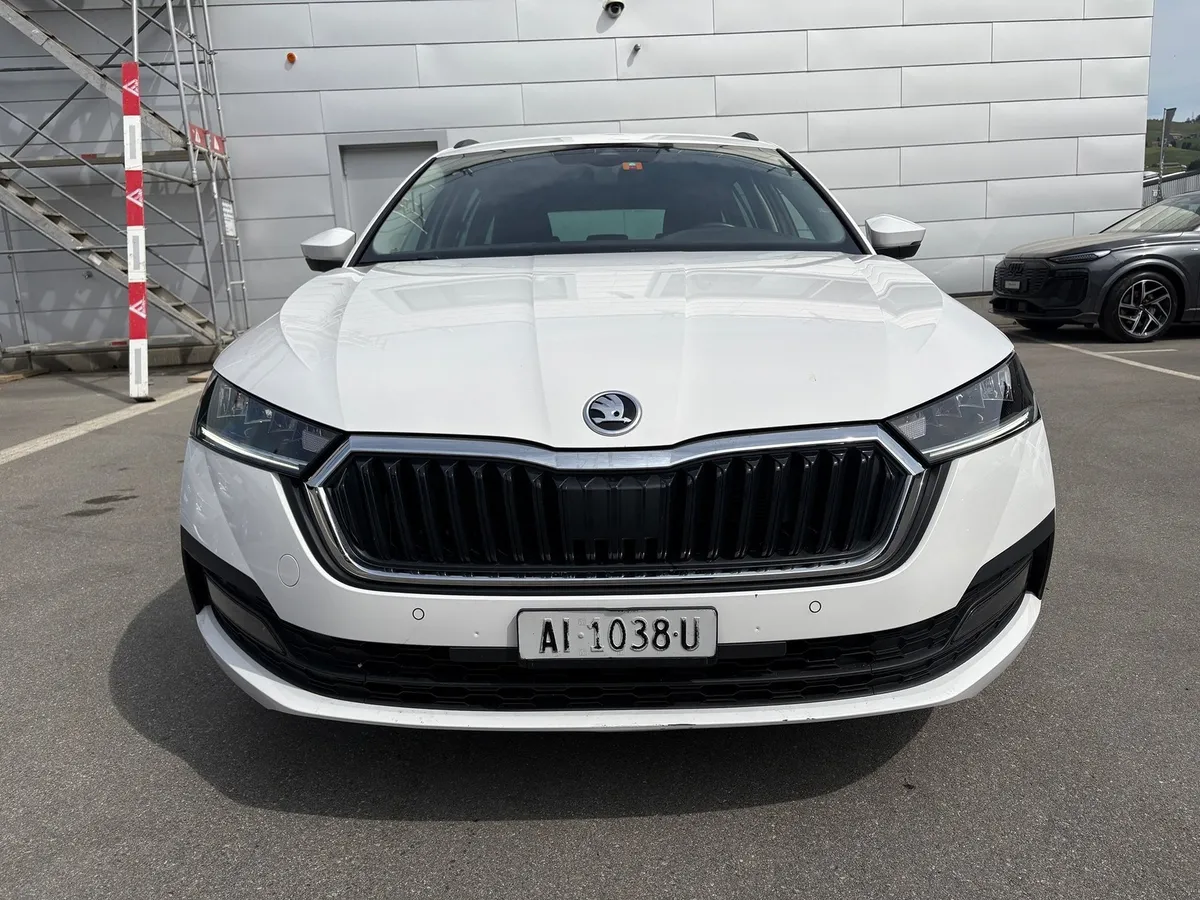 SKODA Octavia 2.0TDI4x4 — zdjęcie 2