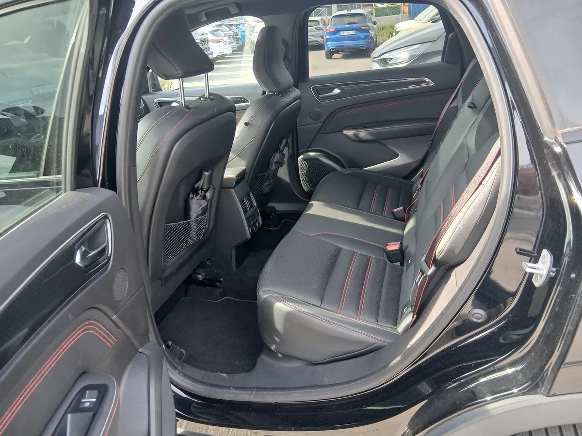RENAULT Arkana E-TECH — zdjęcie 13