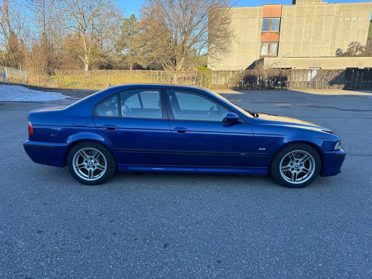 BMW M5 — zdjęcie 6