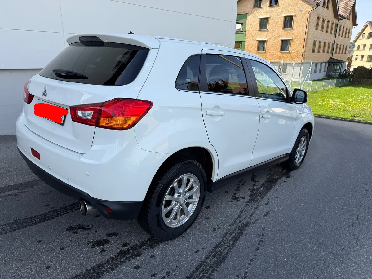 MITSUBISHI ASX 2.2 DiD — zdjęcie 6
