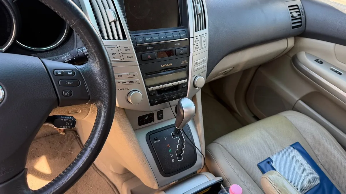 LEXUS RX400h — zdjęcie 13