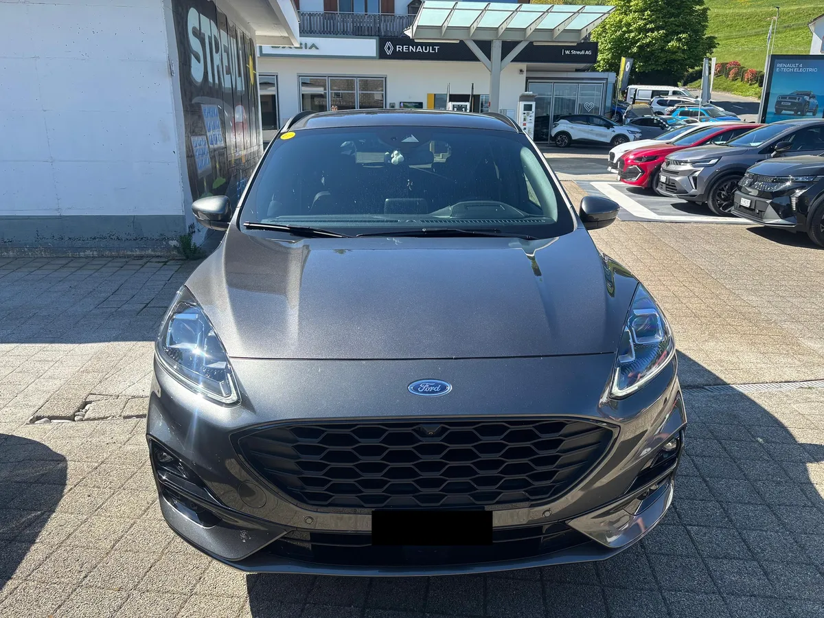 FORD Kuga 2.5 FHEV 4x4
