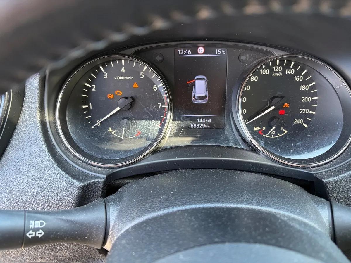 NISSAN X-Trail — zdjęcie 9