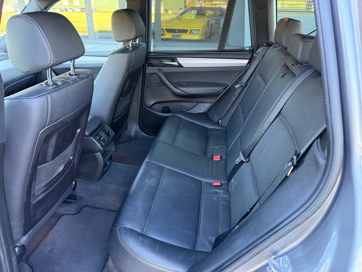 BMW X3 xDrive20d — zdjęcie 10