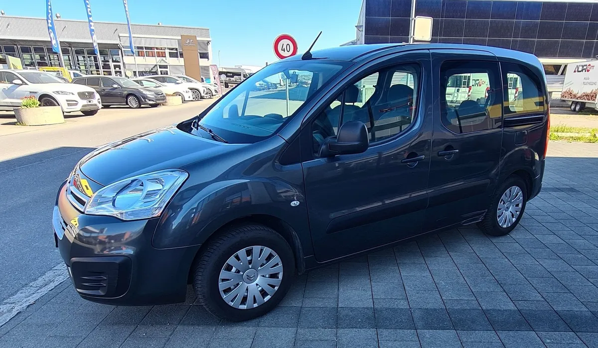CITROEN Berlingo 1.2i — zdjęcie 8