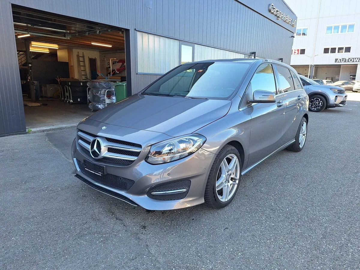 MERCEDES-BENZ B 180