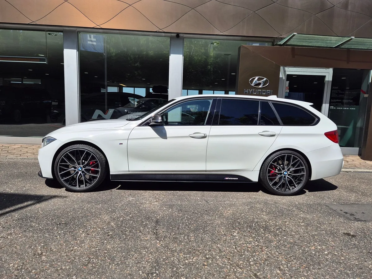 BMW 335i xDrive — zdjęcie 3