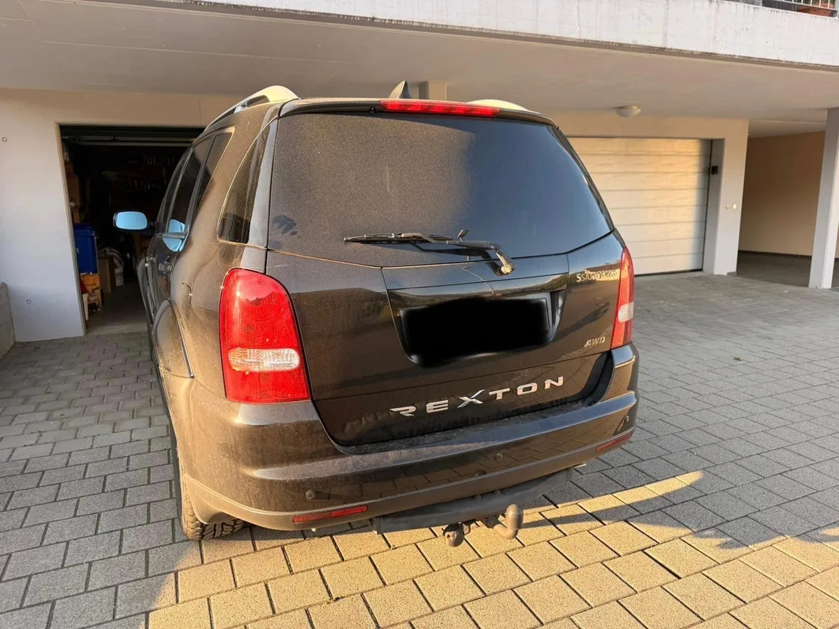 SSANGYONG Rexton RX 270XVT — zdjęcie 4
