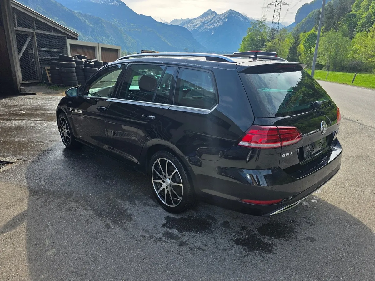 VW Golf Var. 4M 2.0 — zdjęcie 3
